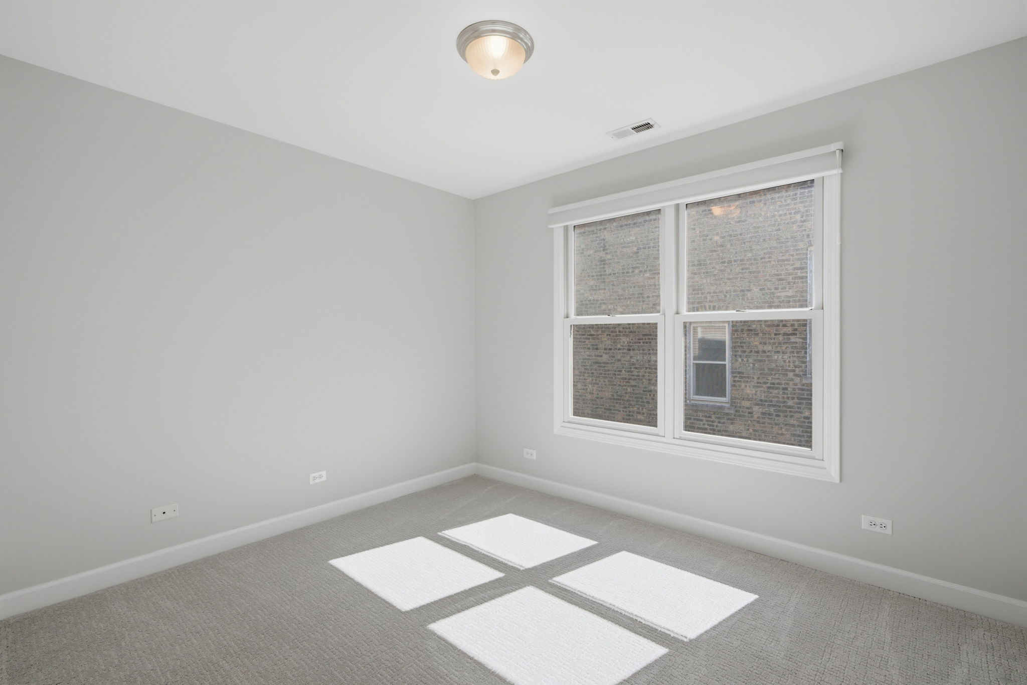 Additional bedroom