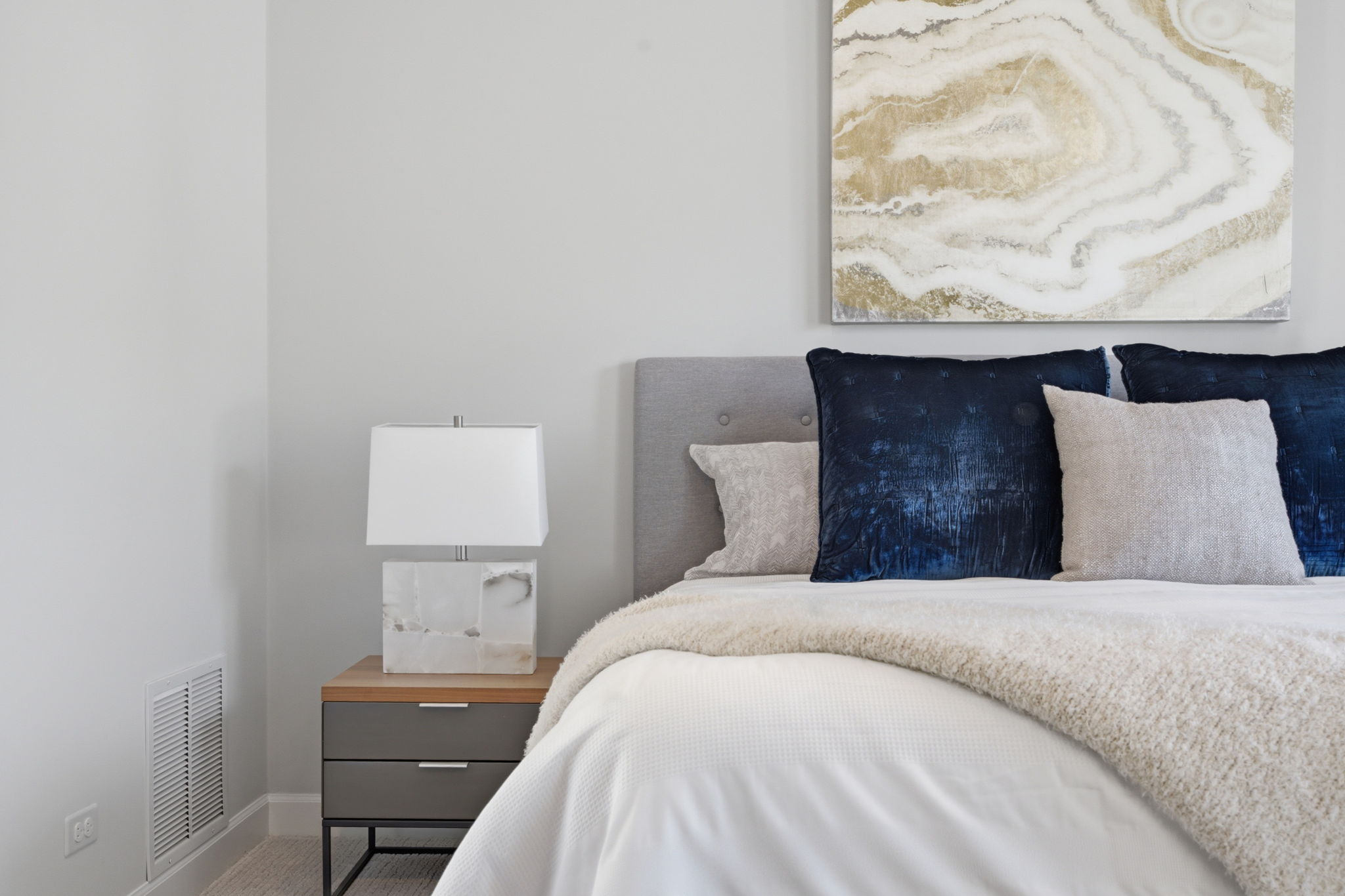 Primary bedroom detail