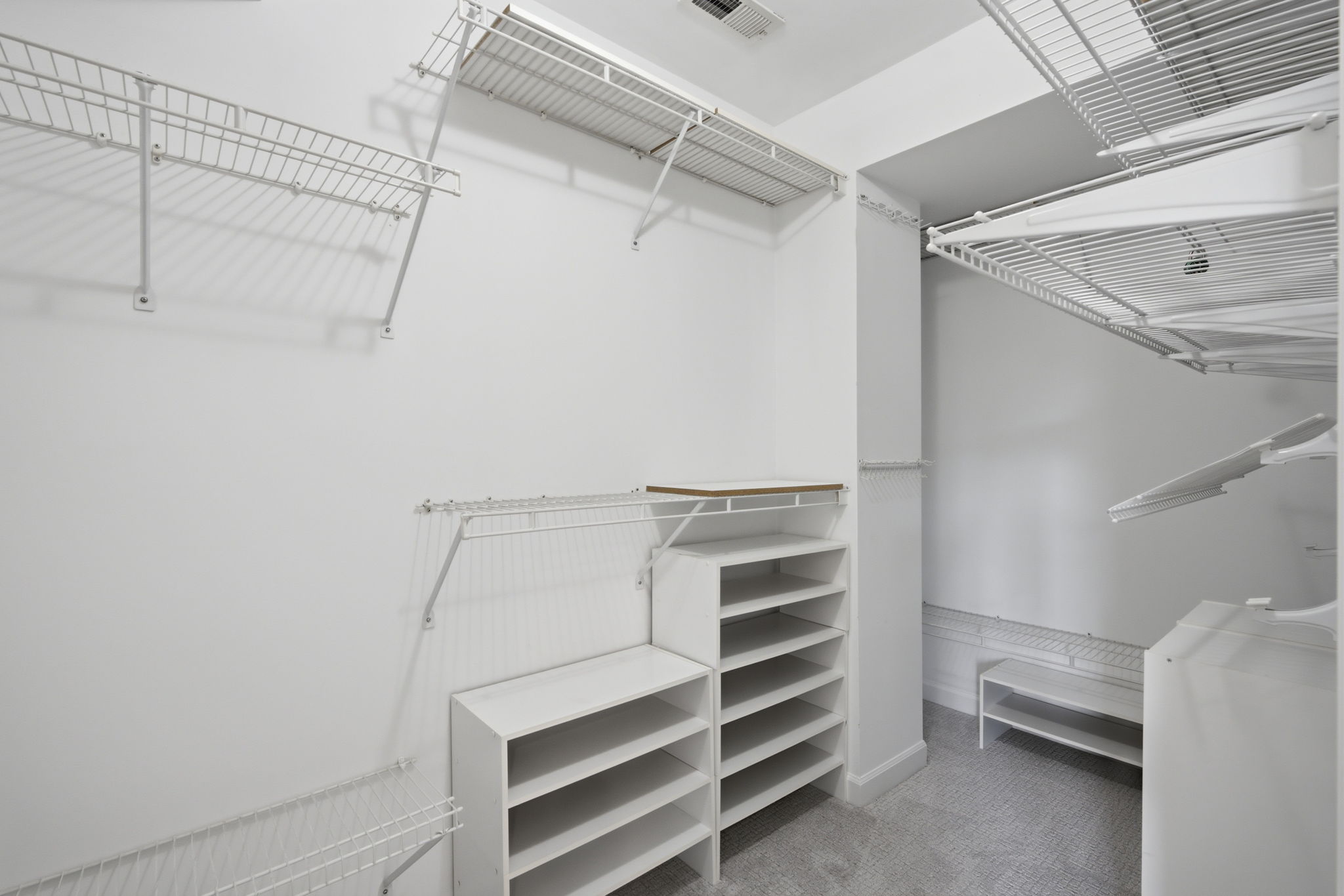 Walk-in closet